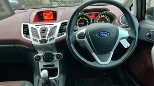 Gallery image of Ford Fiesta Zetec